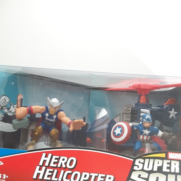 MARVEL SUPER HERO SQUAD HERO HELICOPTER WITH CAPTAIN AMERICA AND THOR - Picture 2 of 9